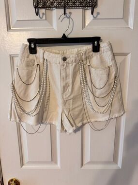Peach Love California White Denim Shorts with Layered Pearl & Silver Chains